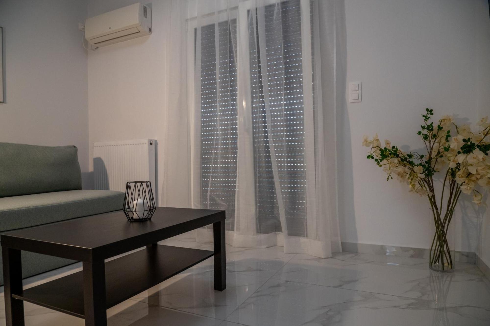 Central Apartment Near To Acropolis Area Atena Exterior foto